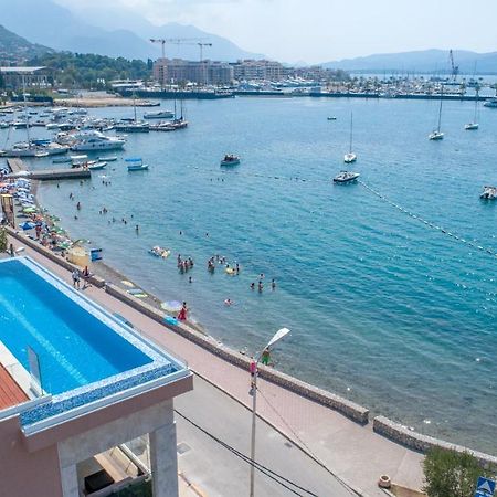 Elysium Tivat Apartman Kültér fotó