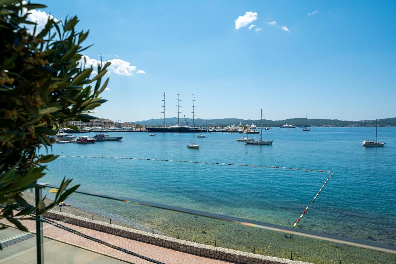 Elysium Tivat Apartman Kültér fotó