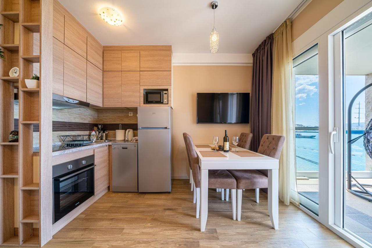 Elysium Tivat Apartman Kültér fotó