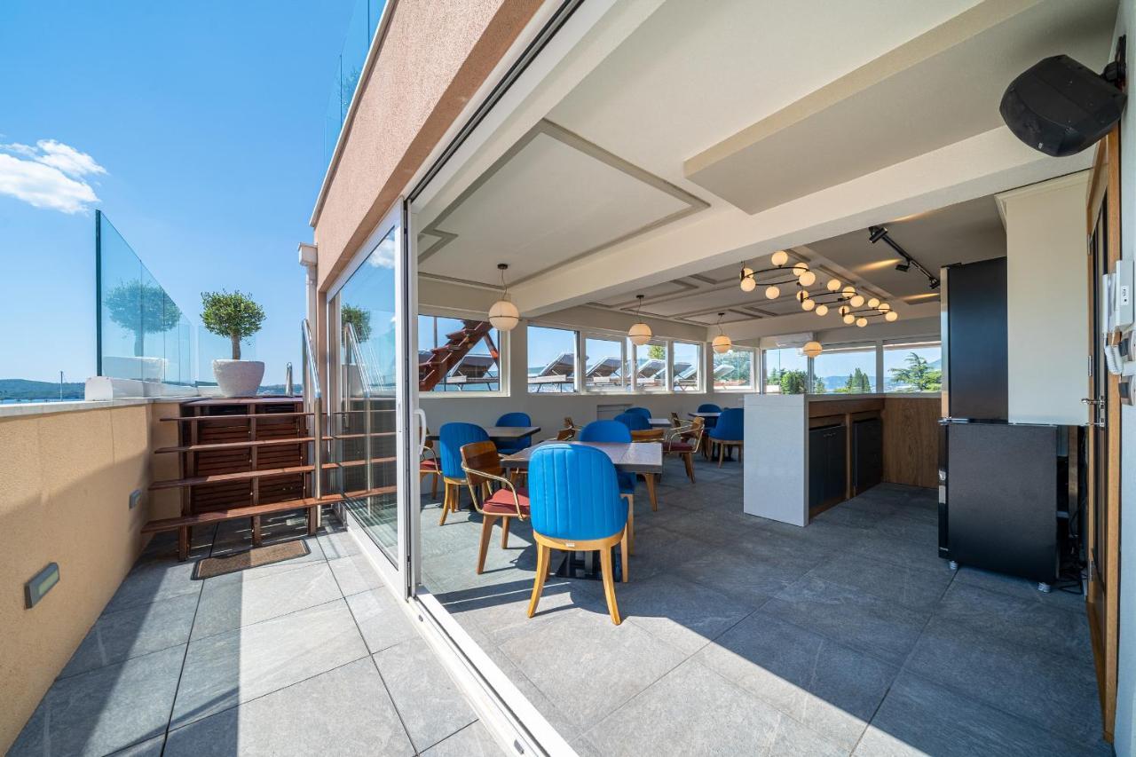 Elysium Tivat Apartman Kültér fotó